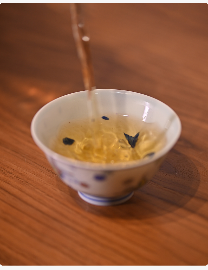 详情小蝴蝶杯_06