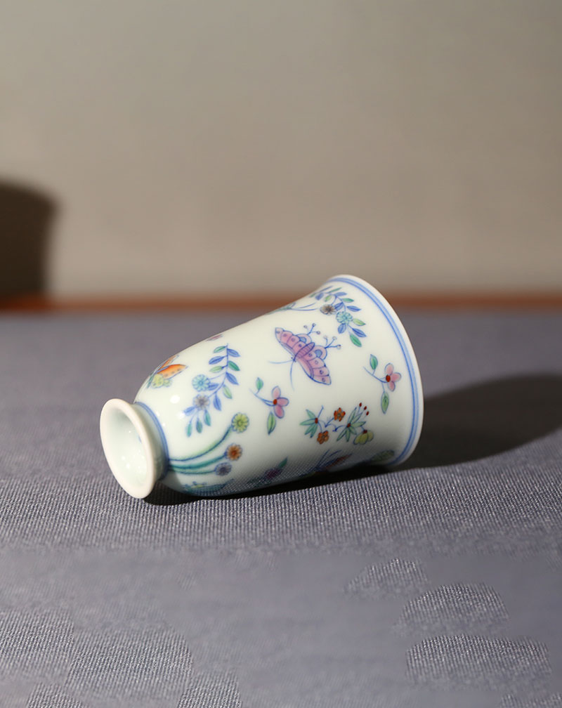 详情7104584斗彩蝶恋花闻香杯_04