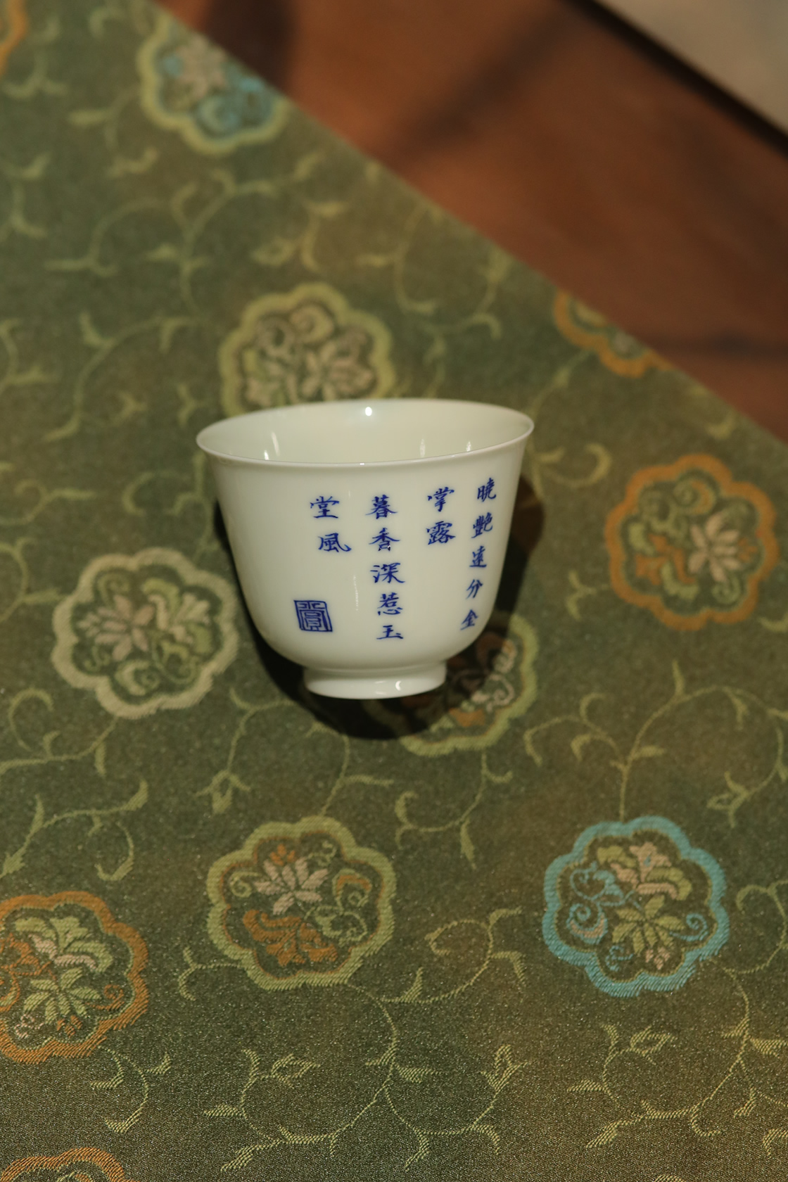 5D4_6881